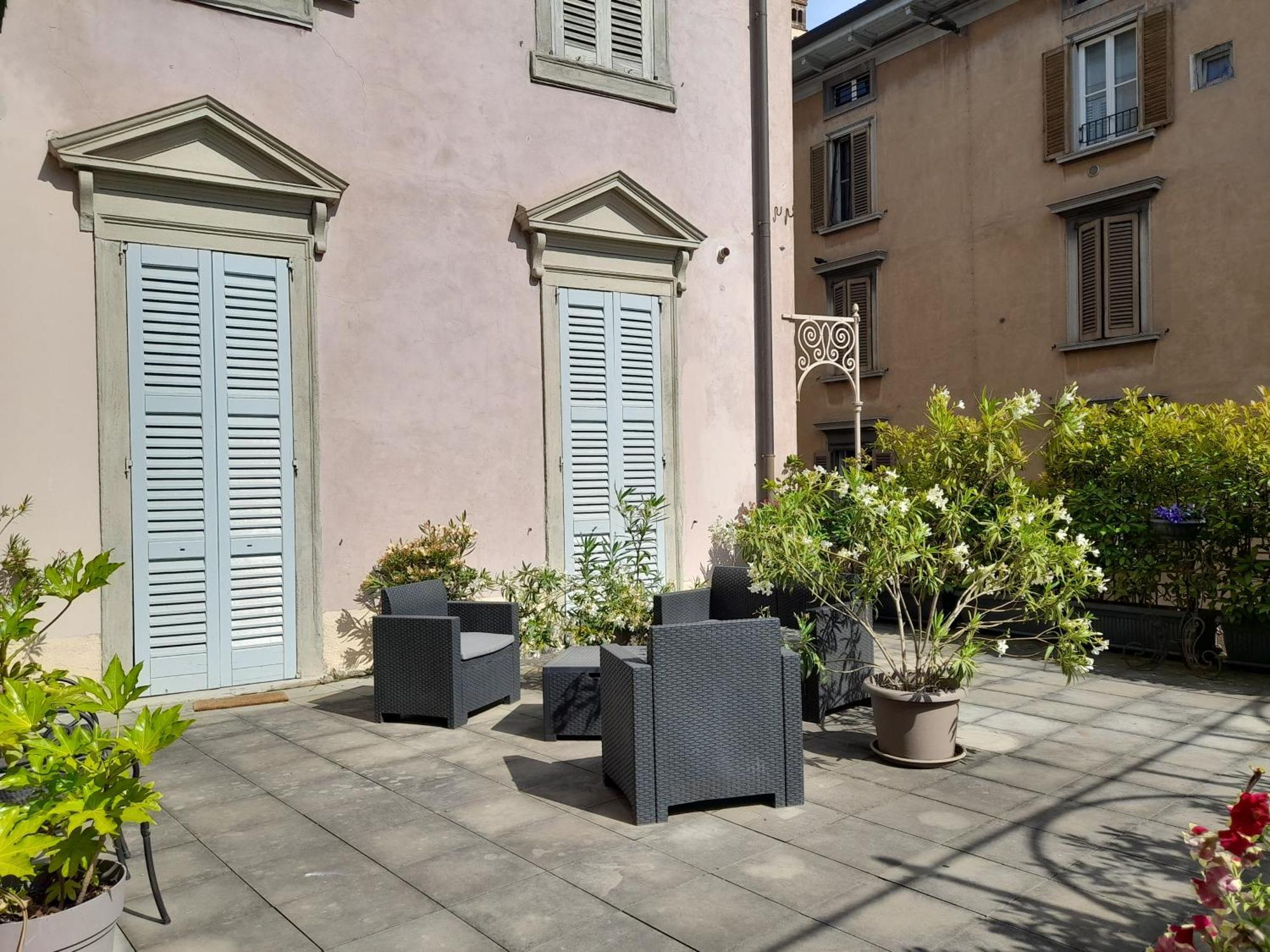 Bed and Breakfast Le 5 Vie Bergamo Exterior foto
